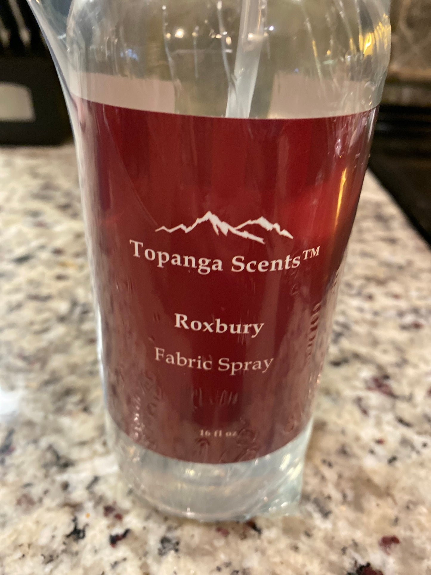 Topanga Scents Fabric Spray 16 oz.