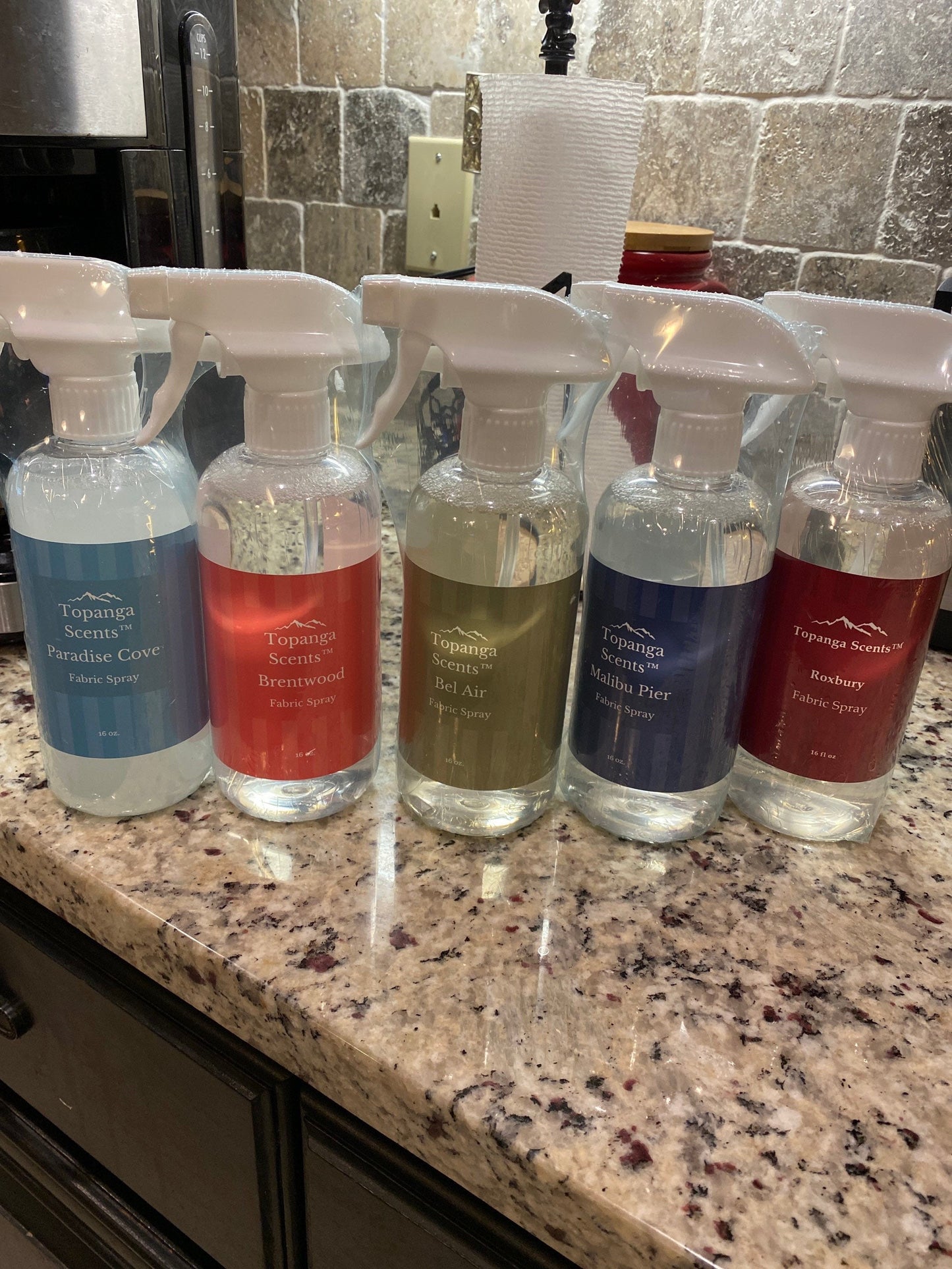 Topanga Scents Fabric Spray 16 oz.
