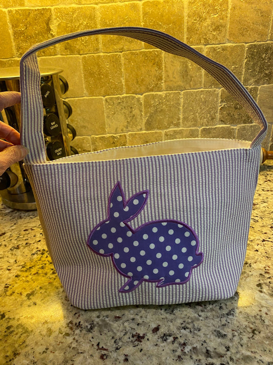 Seersucker bag personalized with Bunny already on it