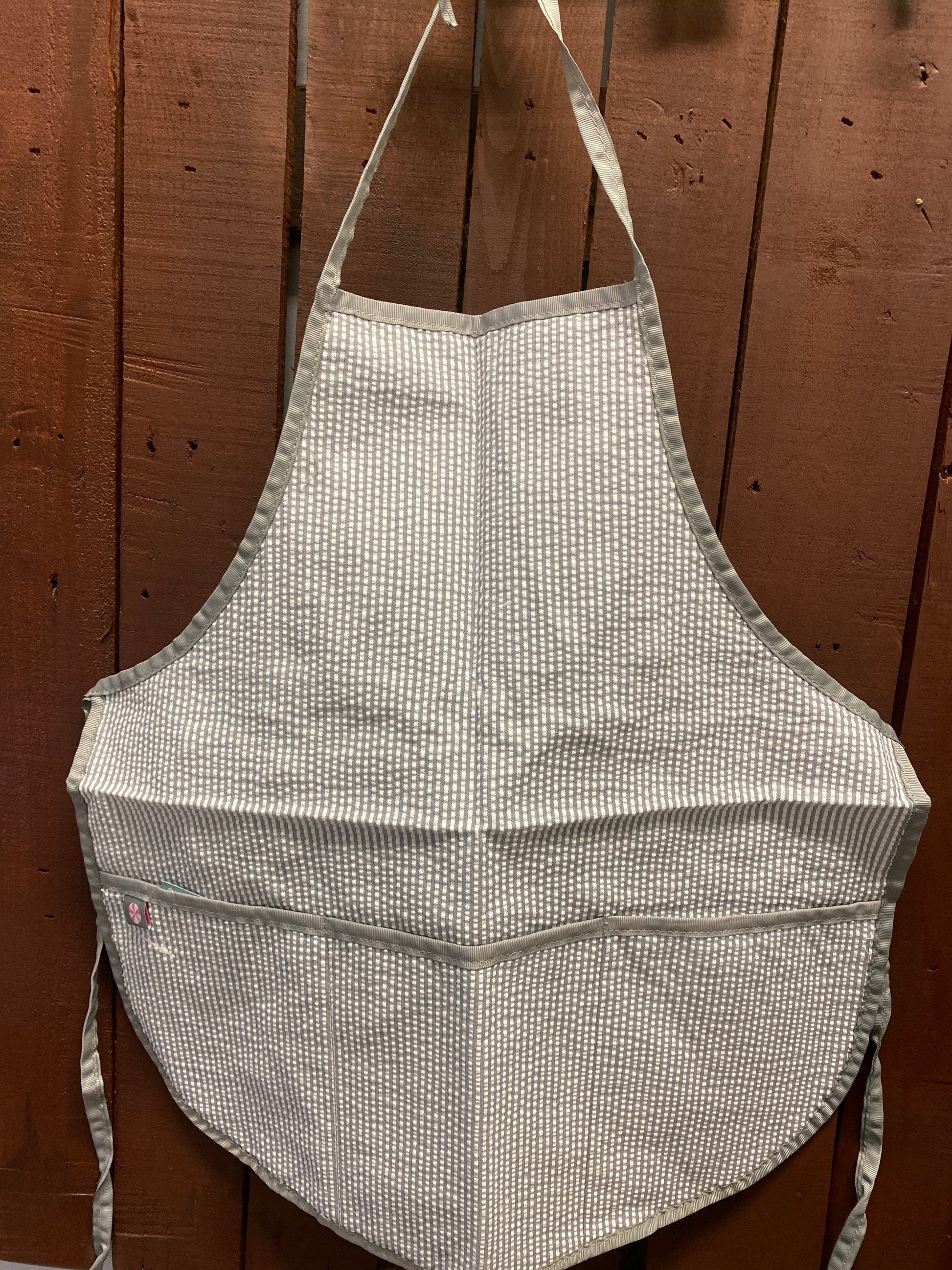 Aprons for cooking or arts/crafts